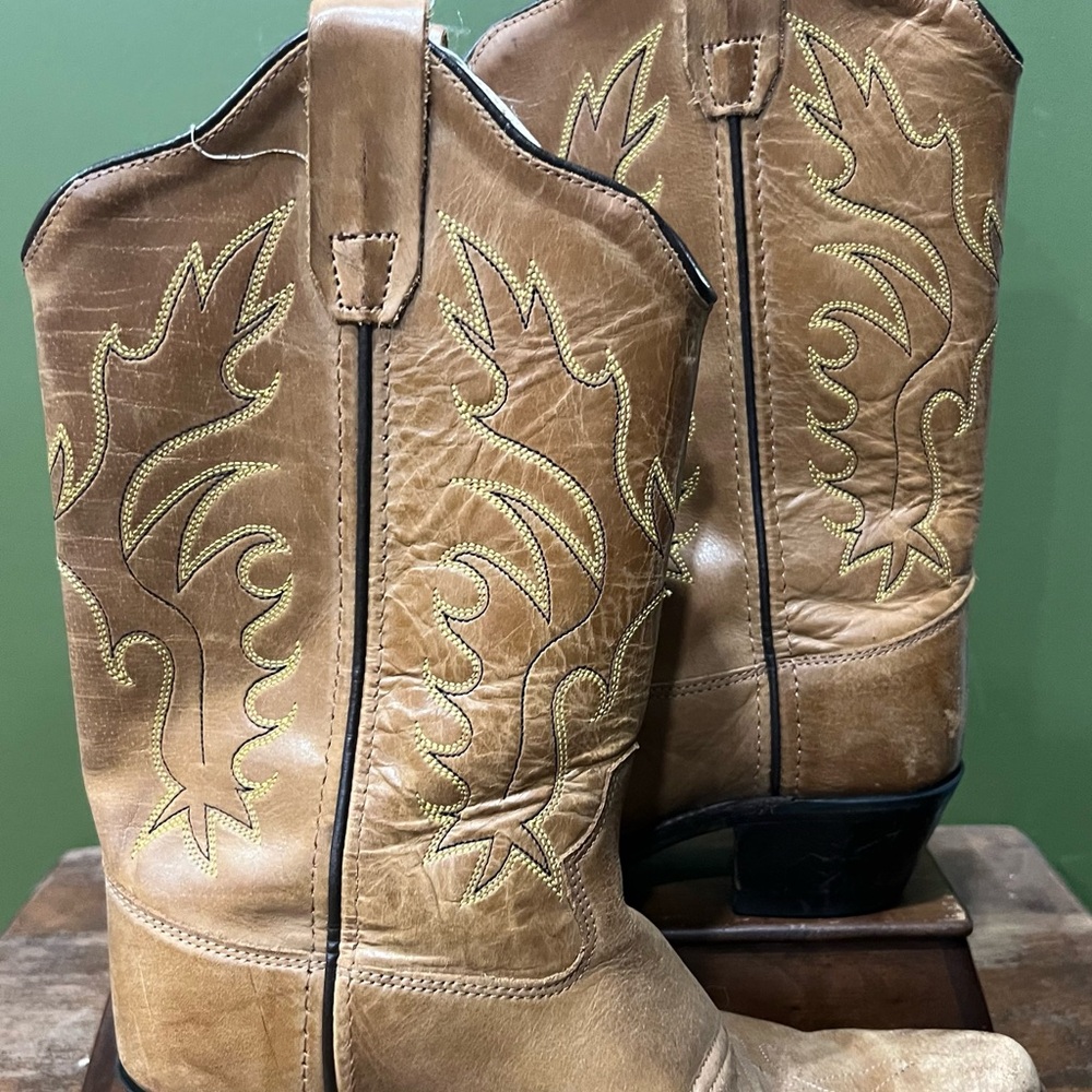 Old West Children’s Tan Cowboy Boot size 4Y Real Leather